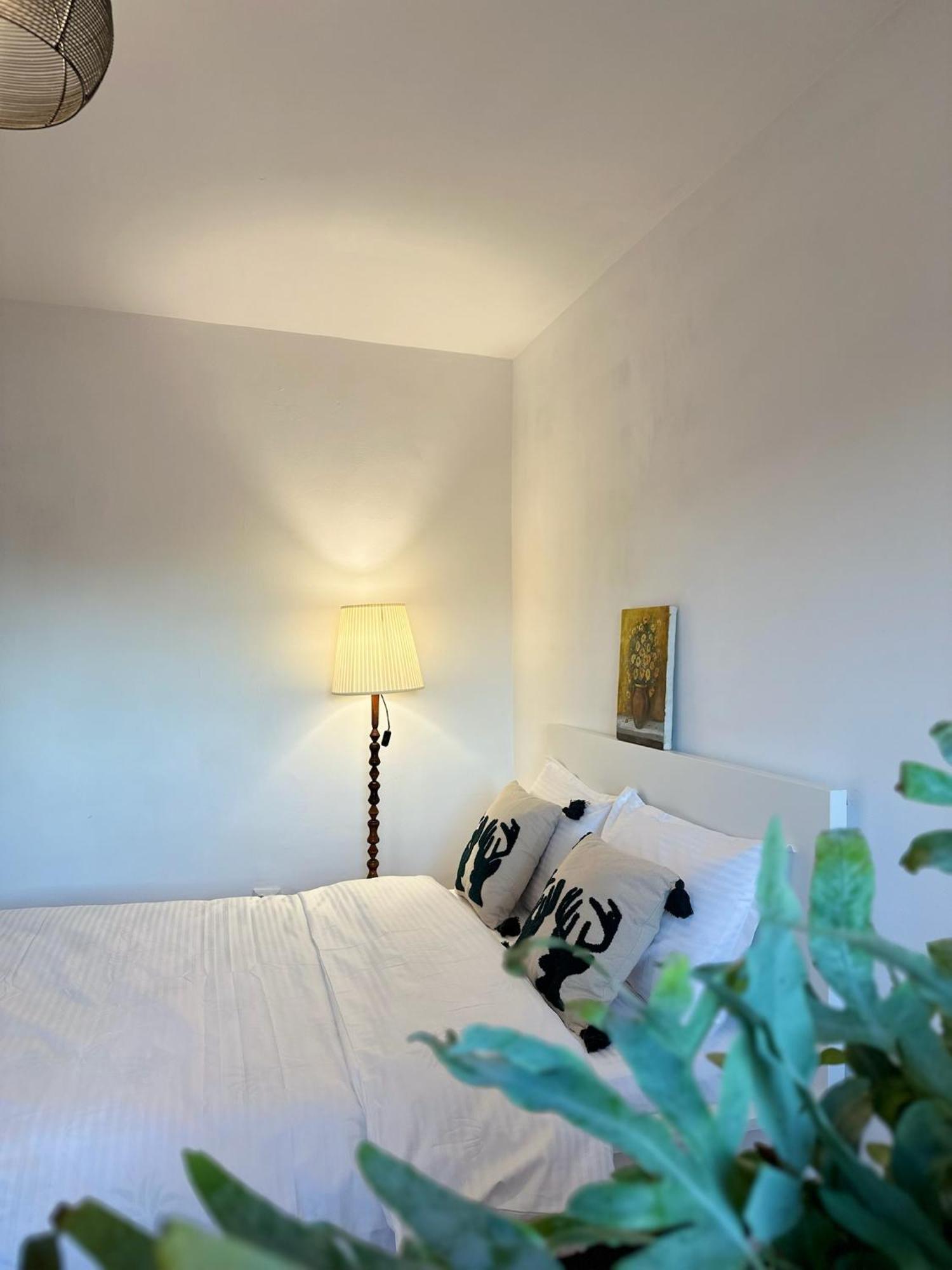 Romantic Charm, Spa, Free Early Check-In Bucharest Luaran gambar