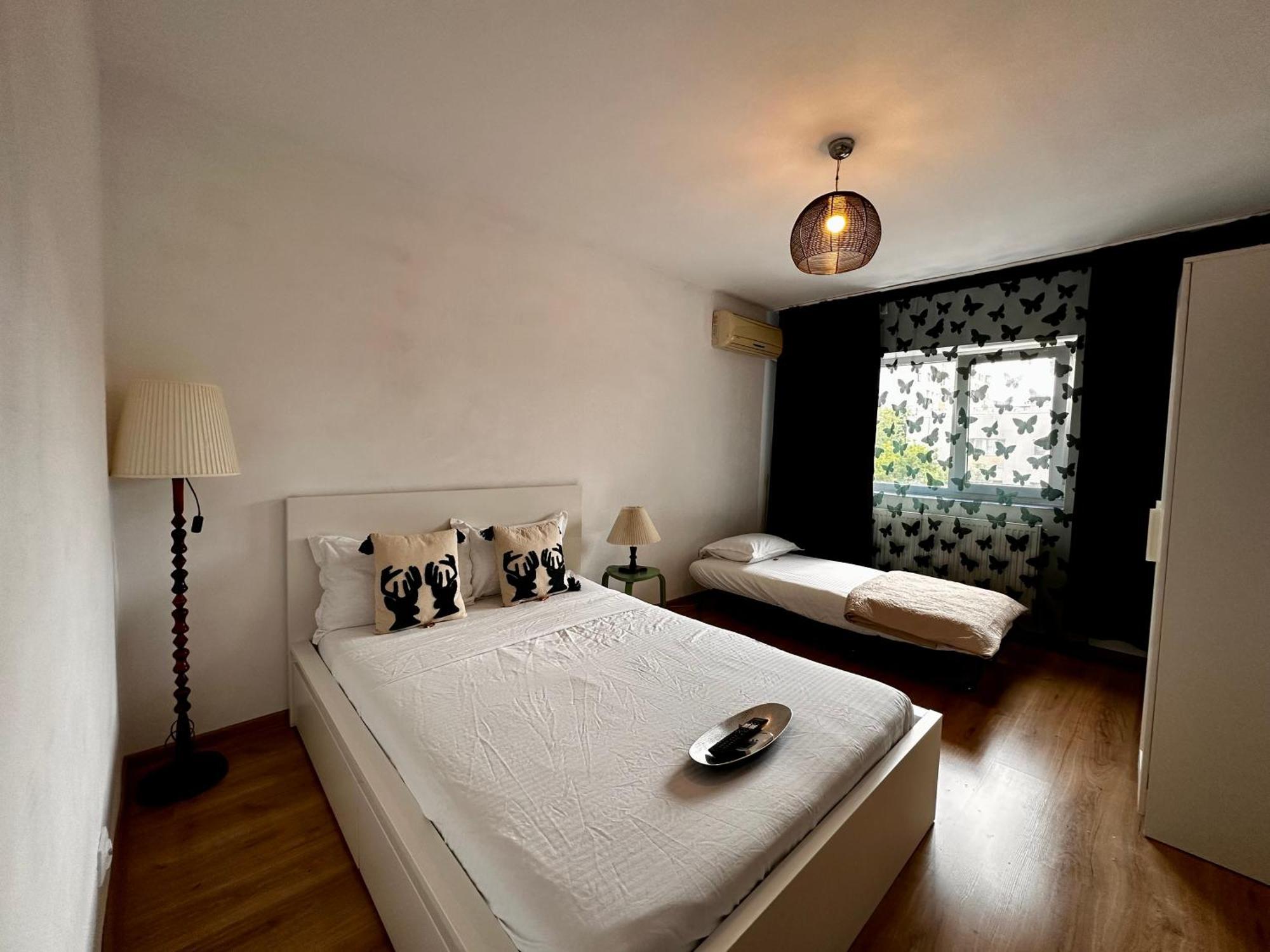 Romantic Charm, Spa, Free Early Check-In Bucharest Luaran gambar